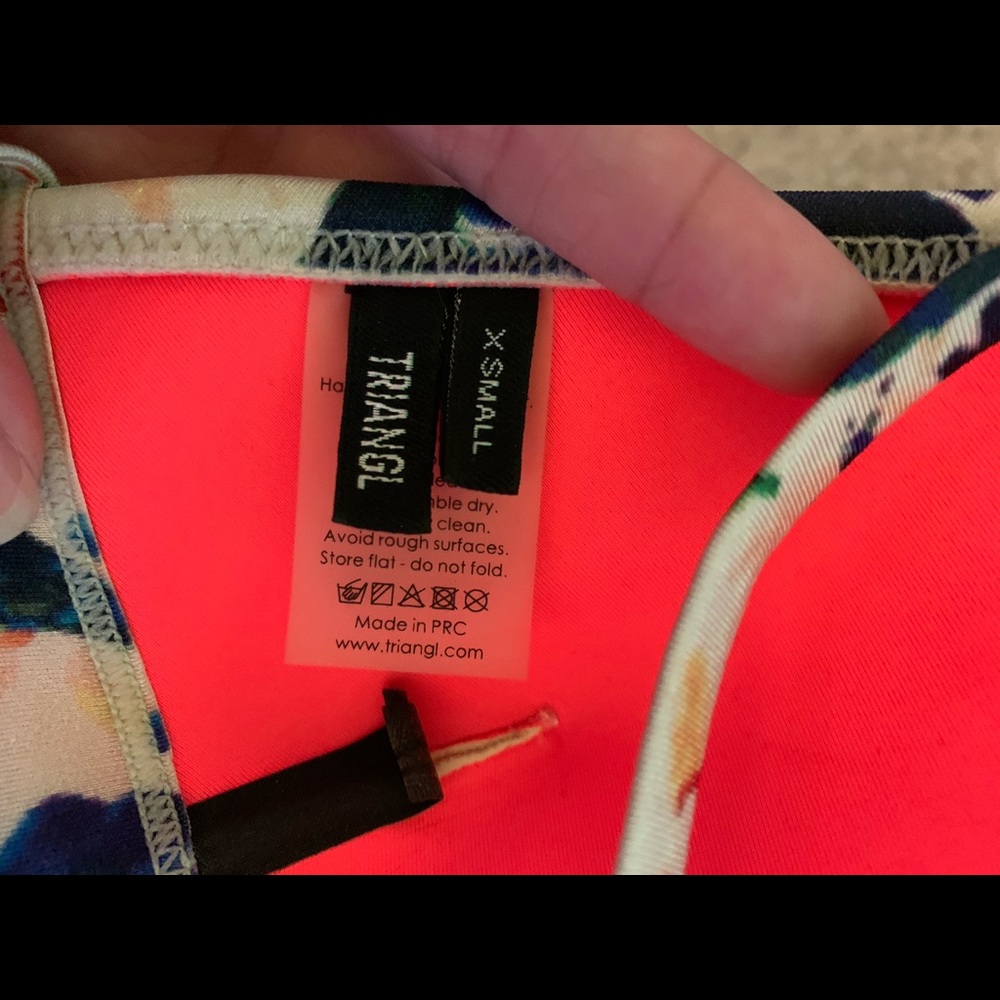 Floral Triangl Bikini Top - Picture 4 of 5